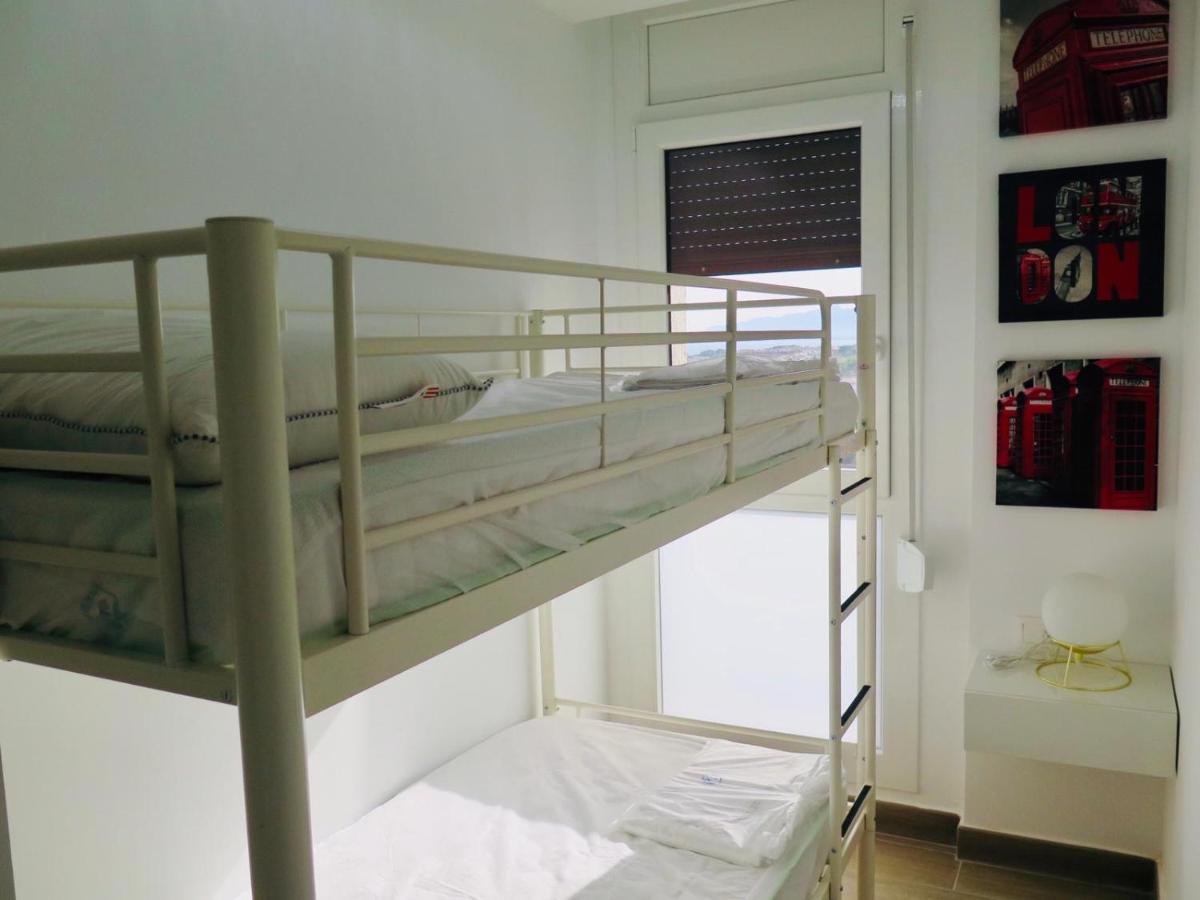 Costa Daurada Apartaments 坎布里尔斯 外观 照片